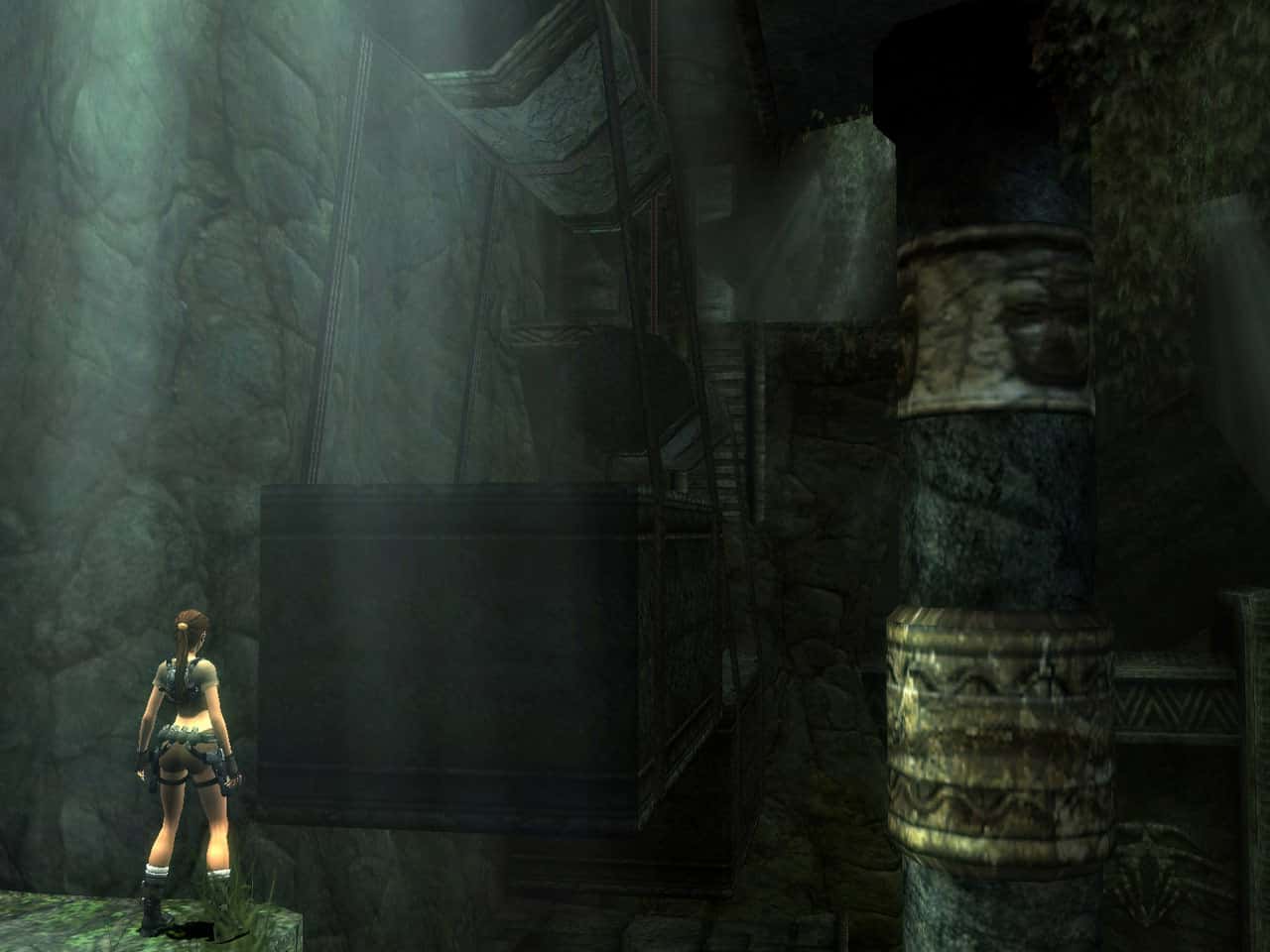 #4. Tomb Raider: Legend (GOG) Bởi: Crystal Dynamics
